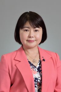 松山 さおり